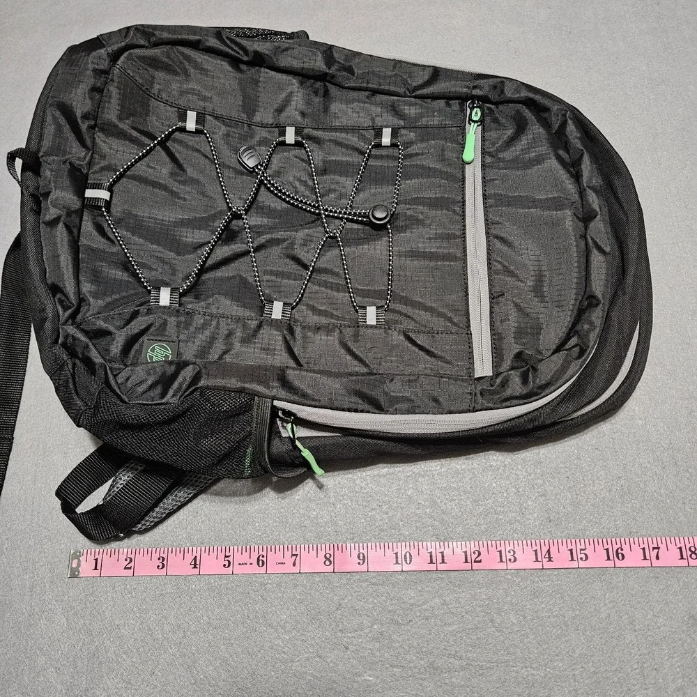 HP 15.6″ Active Backpack Black Mint Green Padded Straps Interiors‎ Dividers Zip